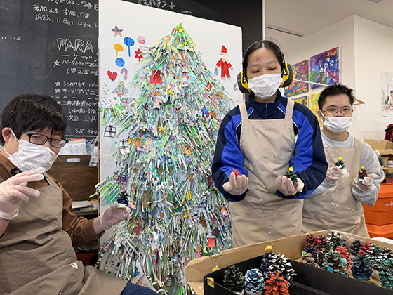 クリスマスイベント準備！夢見ヶ崎動物公園よりいただきました！